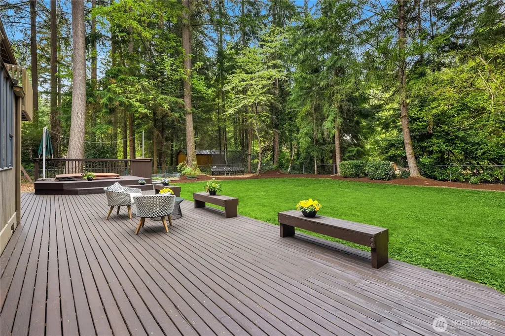 22542 NE 46th Street Redmond WA 98053