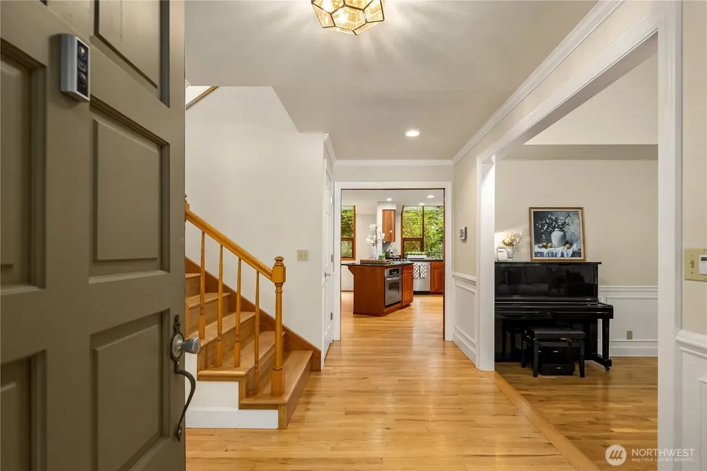 22542 NE 46th Street Redmond WA 98053
