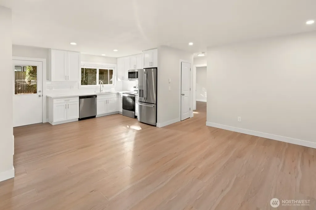 845 Kirkland Way Kirkland WA 98033