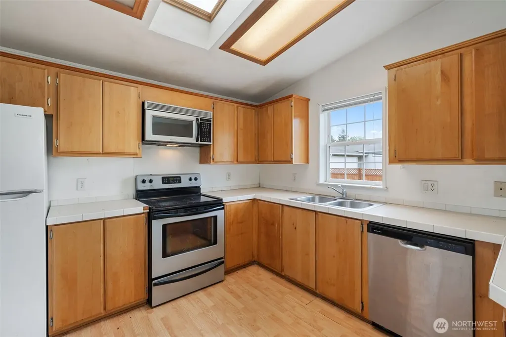 1805 NE 94th Street Vancouver WA 98665