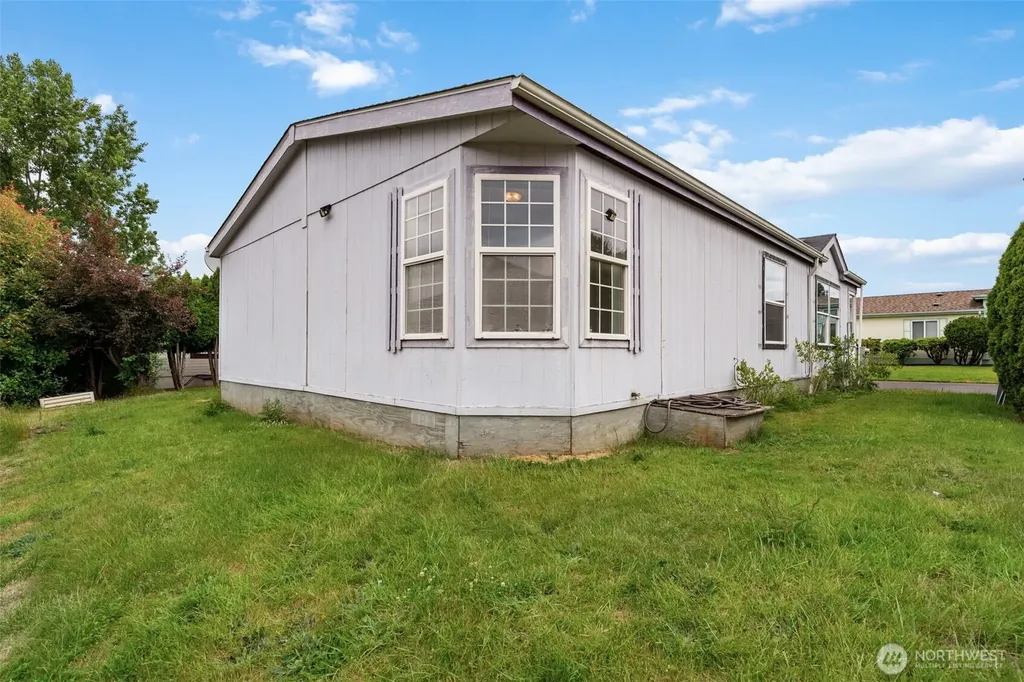1805 NE 94th Street Vancouver WA 98665