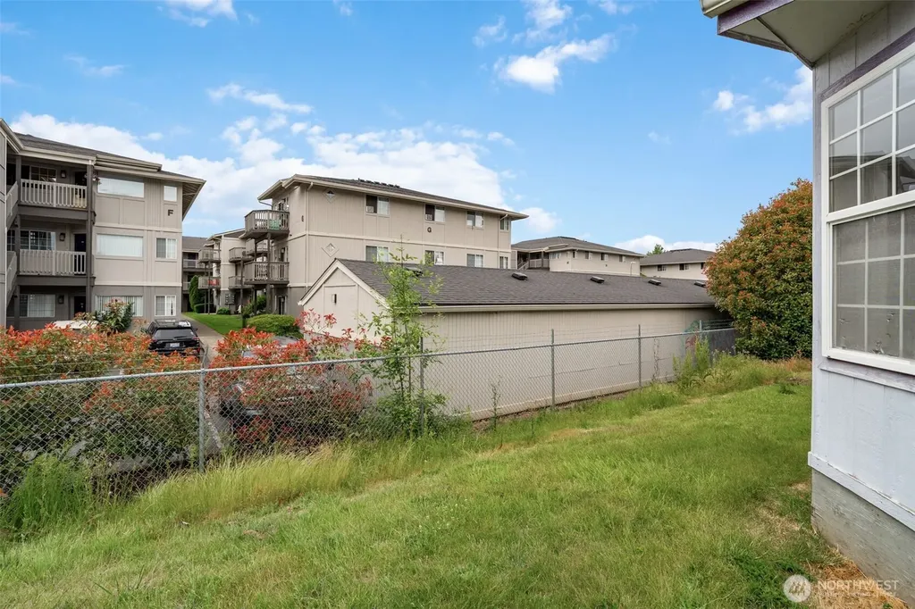 1805 NE 94th Street Vancouver WA 98665