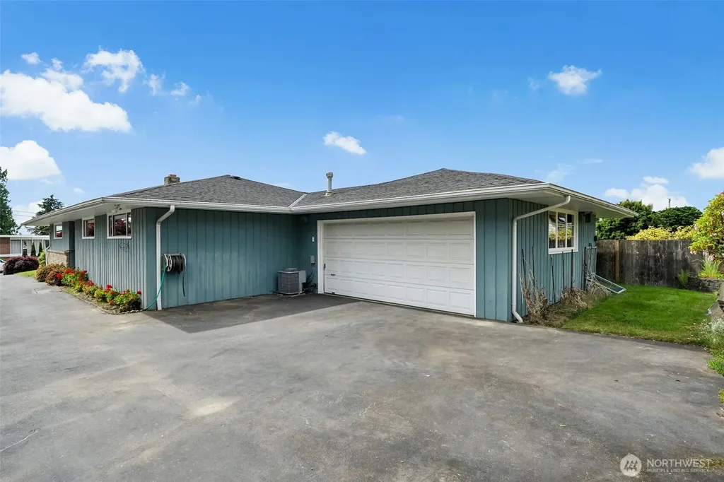 507 View Ridge Drive Everett WA 98203