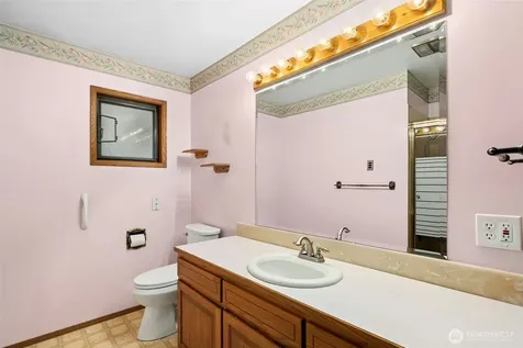 507 View Ridge Drive Everett WA 98203