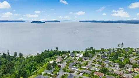 507 View Ridge Drive Everett WA 98203