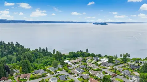 507 View Ridge Drive Everett WA 98203