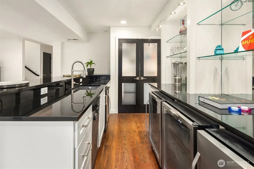 311 34th Avenue E Seattle WA 98112