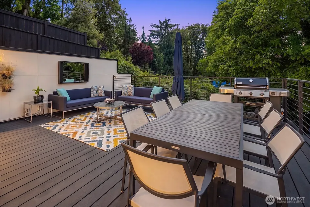 311 34th Avenue E Seattle WA 98112