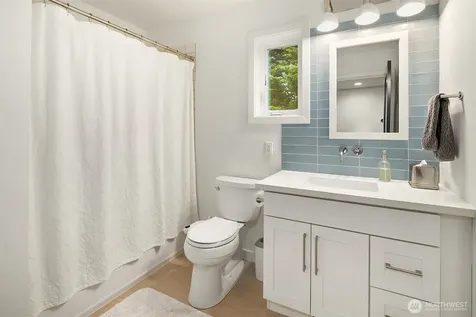 311 34th Avenue E Seattle WA 98112