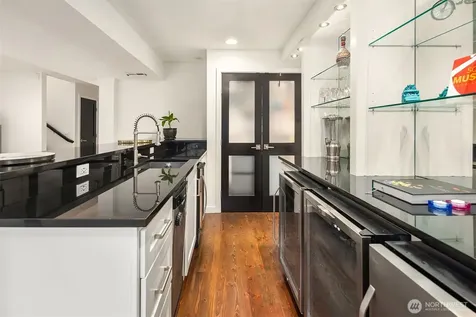 311 34th Avenue E Seattle WA 98112