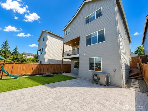 6843 46th Street NE Marysville WA 98270