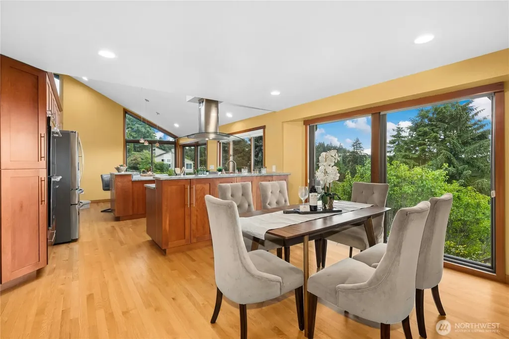 4730 154th Place SE Bellevue WA 98006