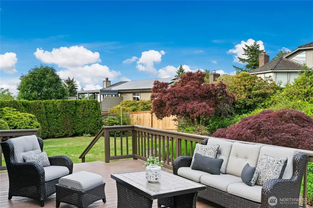 4730 154th Place SE Bellevue WA 98006