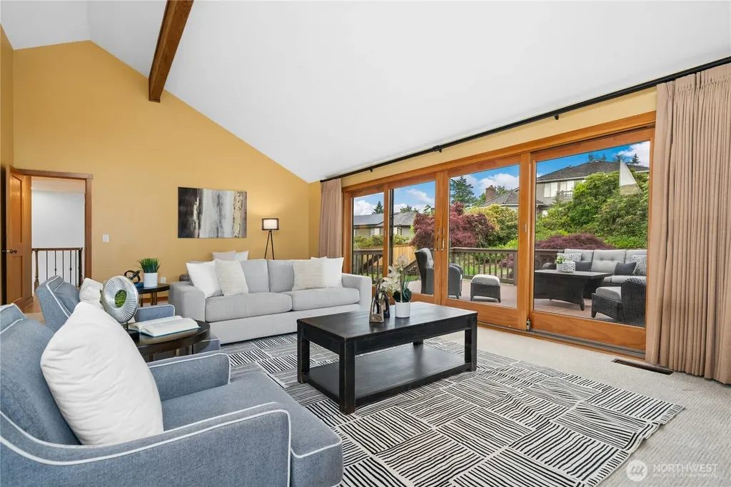 4730 154th Place SE Bellevue WA 98006