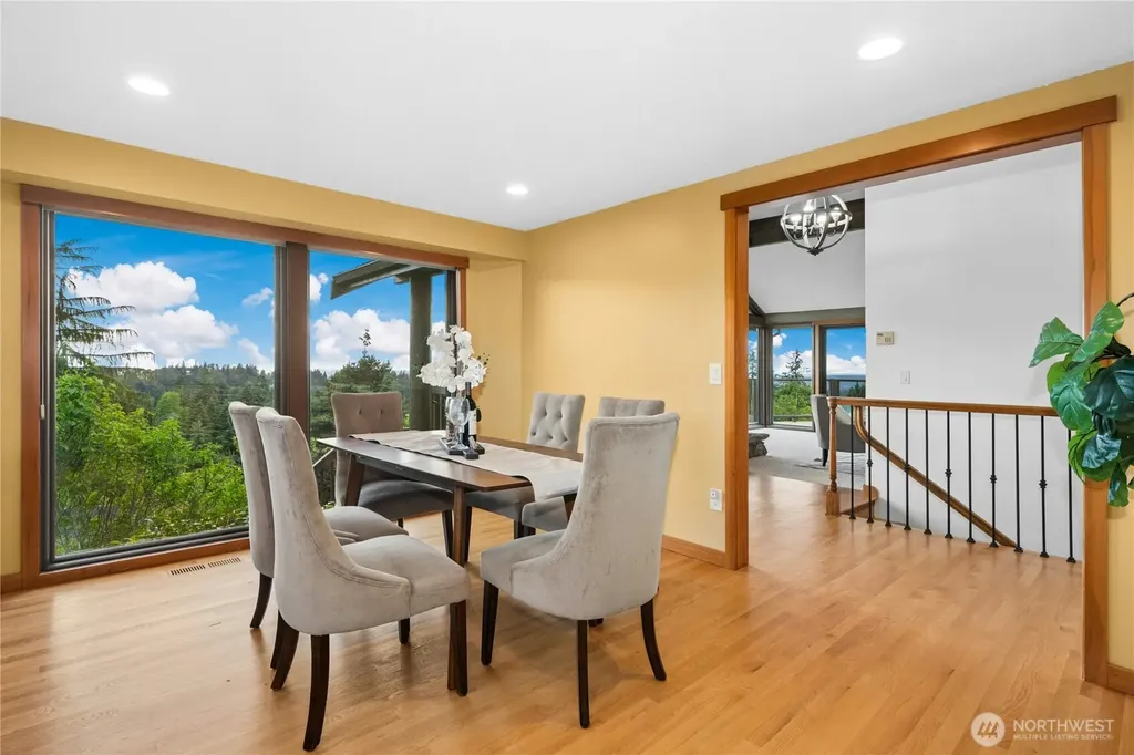 4730 154th Place SE Bellevue WA 98006
