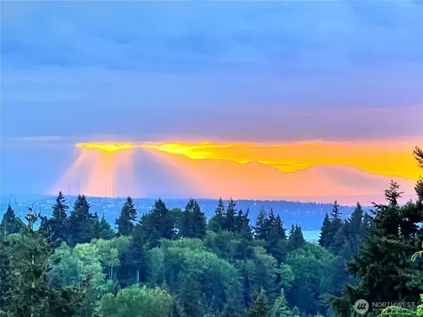 4730 154th Place SE Bellevue WA 98006