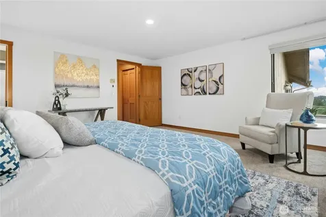 4730 154th Place SE Bellevue WA 98006