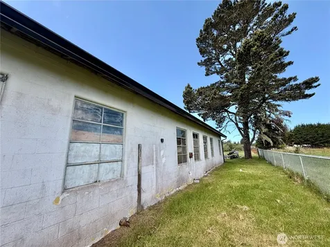 6511 Sandridge Long Beach WA 98631