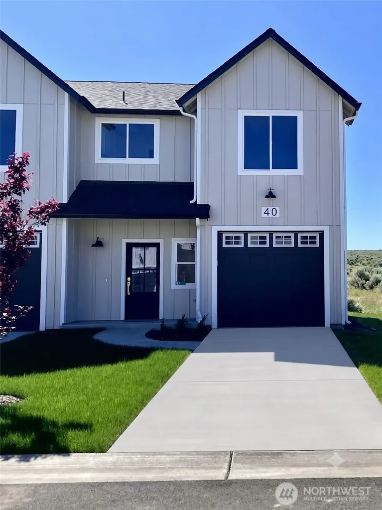 40 Sussex Court Sequim WA 98382