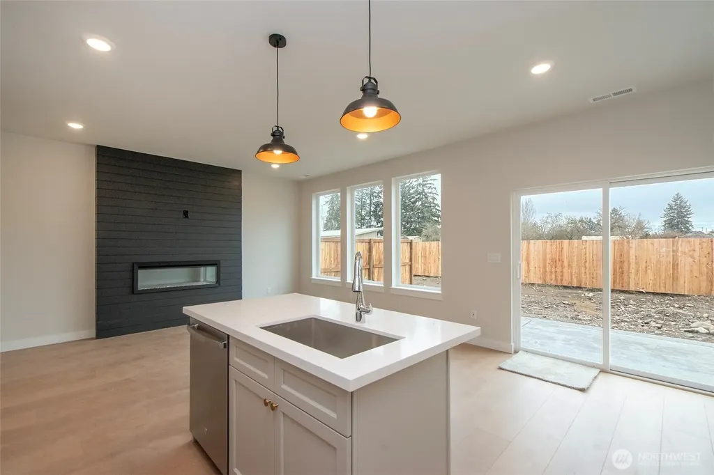 40 Sussex Court Sequim WA 98382