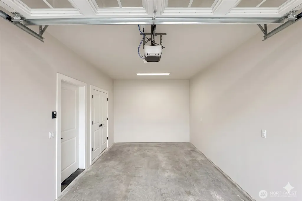 40 Sussex Court Sequim WA 98382