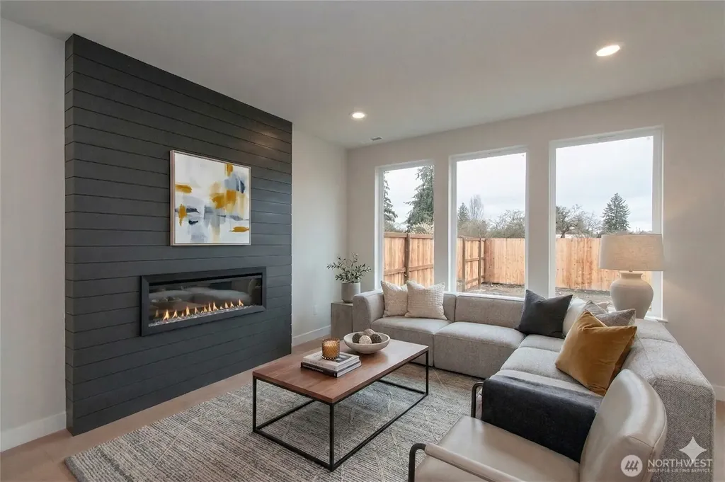 40 Sussex Court Sequim WA 98382