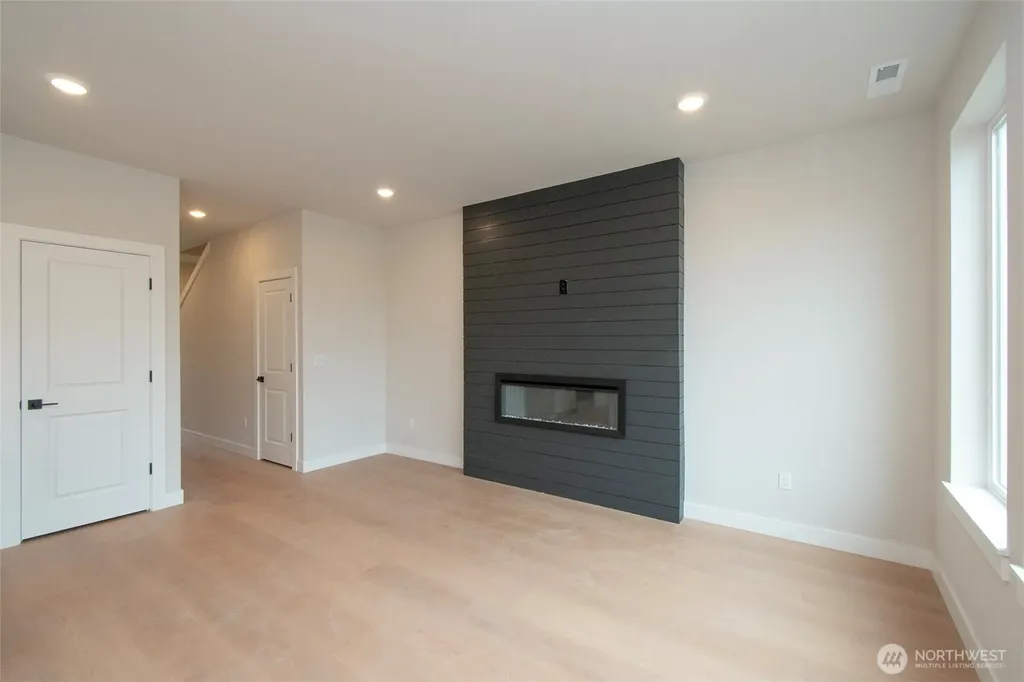40 Sussex Court Sequim WA 98382