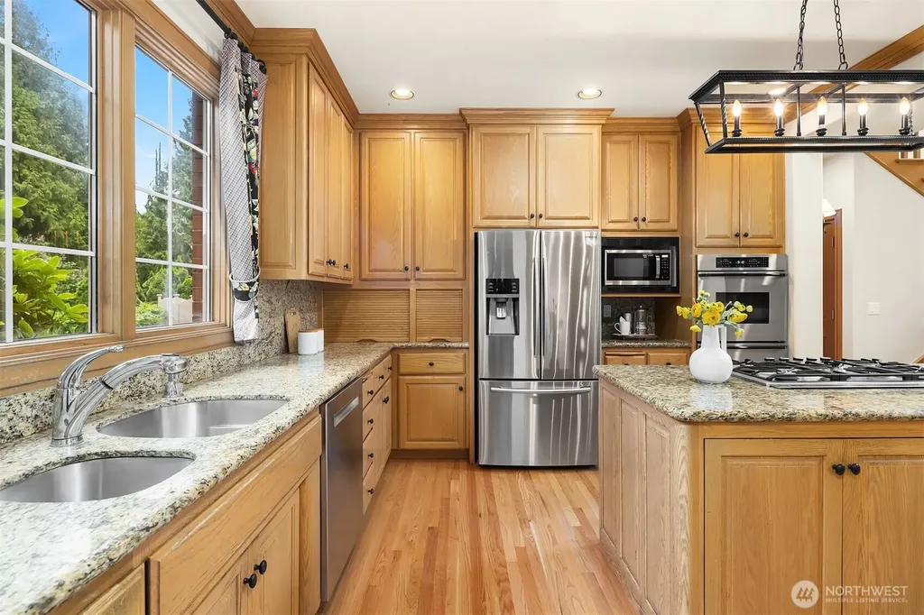13905 212th Drive NE Woodinville WA 98077