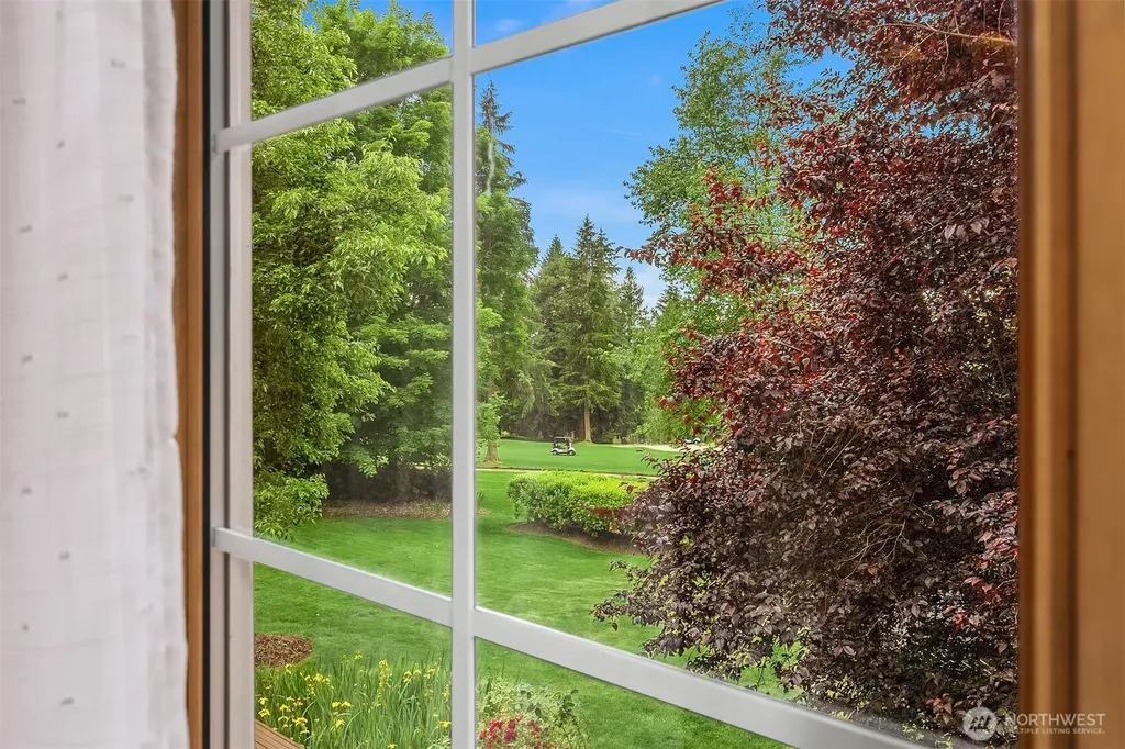 13905 212th Drive NE Woodinville WA 98077