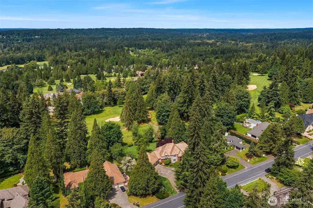 13905 212th Drive NE Woodinville WA 98077