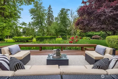 13905 212th Drive NE Woodinville WA 98077