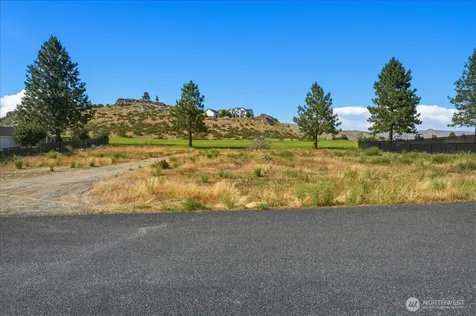 55 Long Drive Pateros WA 98846