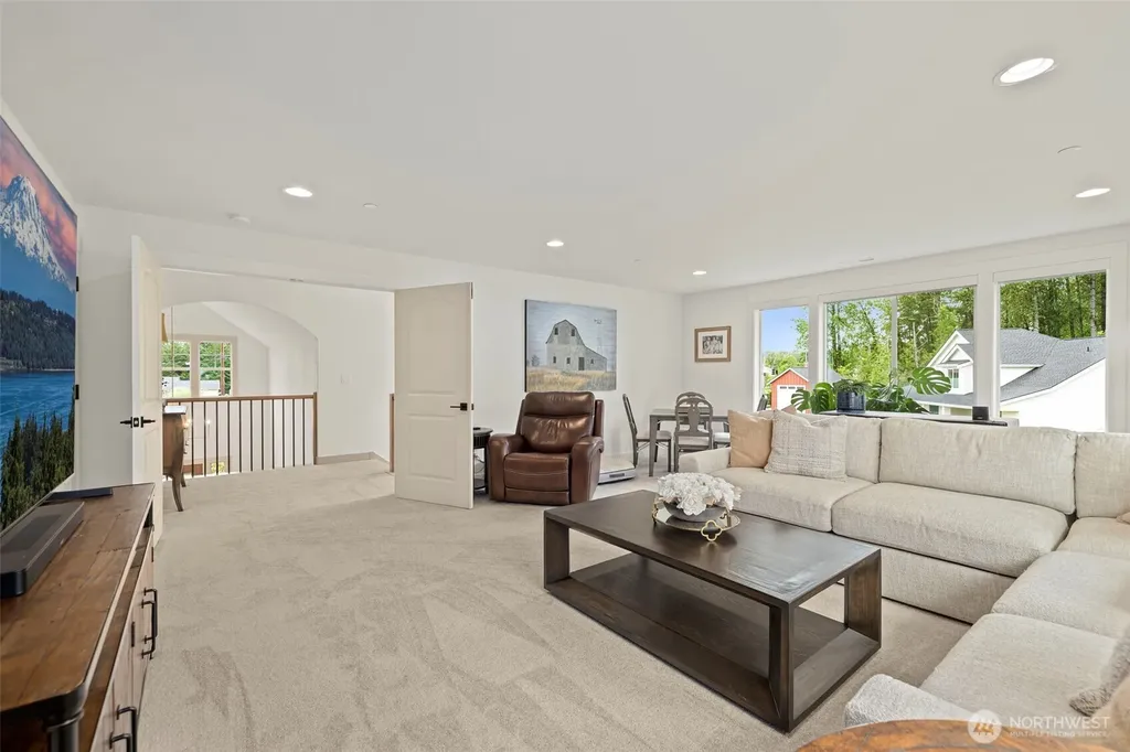 12055 Mundy Loss Road E Buckley WA 98321