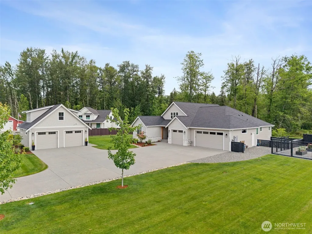 12055 Mundy Loss Road E Buckley WA 98321