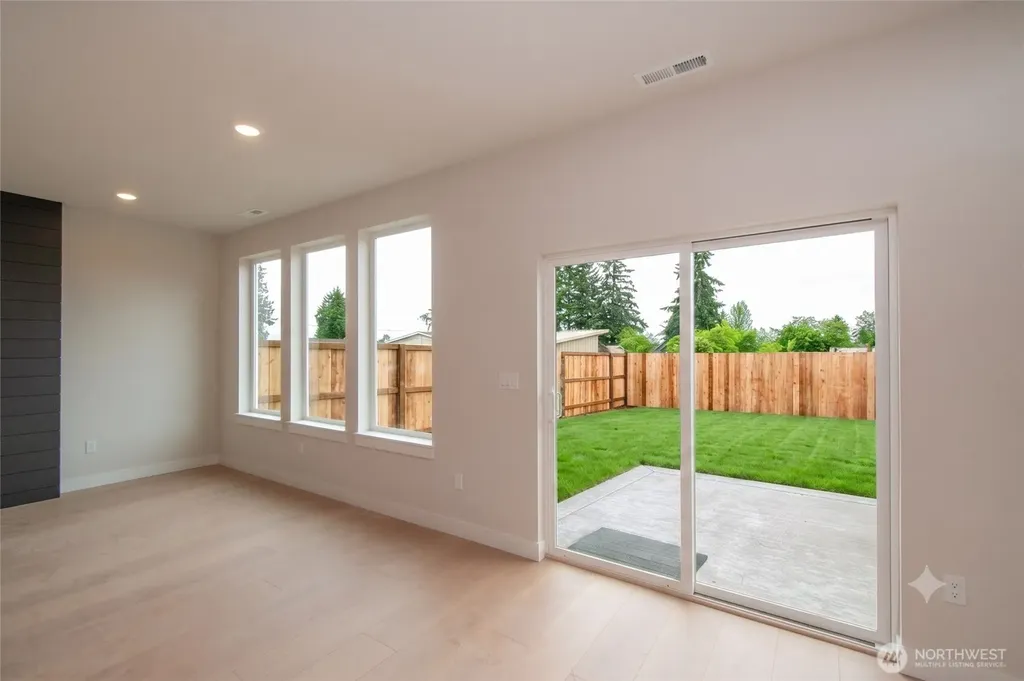 44 Sussex Court Sequim WA 98382