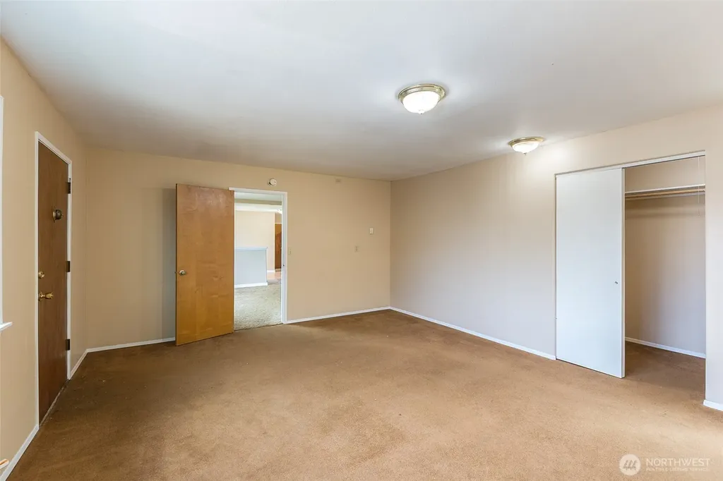 717 E Spruce Street Sequim WA 98382