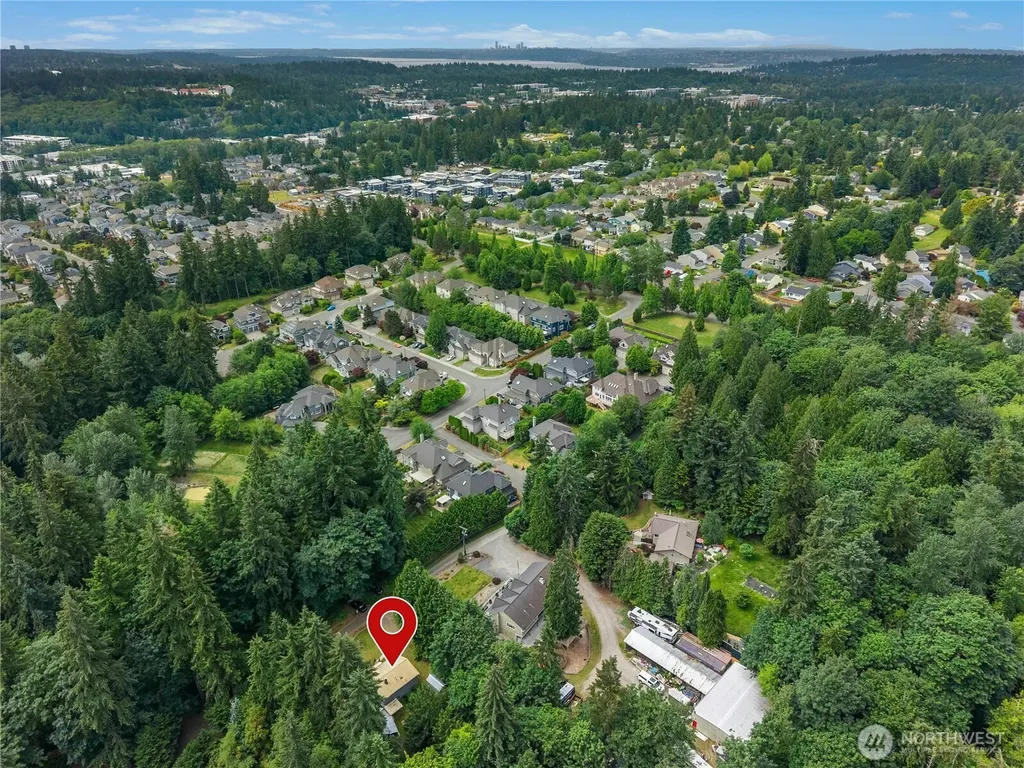 13816 NE 137th Street Kirkland WA 98034