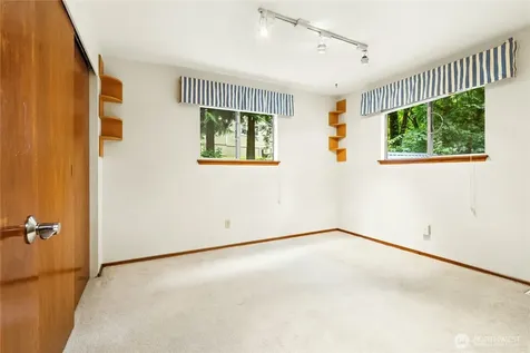 13816 NE 137th Street Kirkland WA 98034