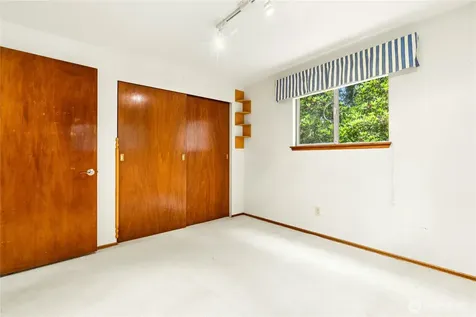 13816 NE 137th Street Kirkland WA 98034