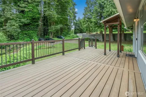 13816 NE 137th Street Kirkland WA 98034