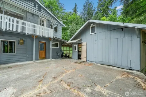 13816 NE 137th Street Kirkland WA 98034