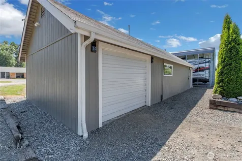 2704 104th Street E Tacoma WA 98445