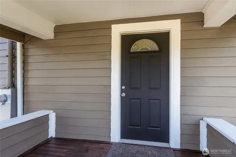 2704 104th Street E Tacoma WA 98445