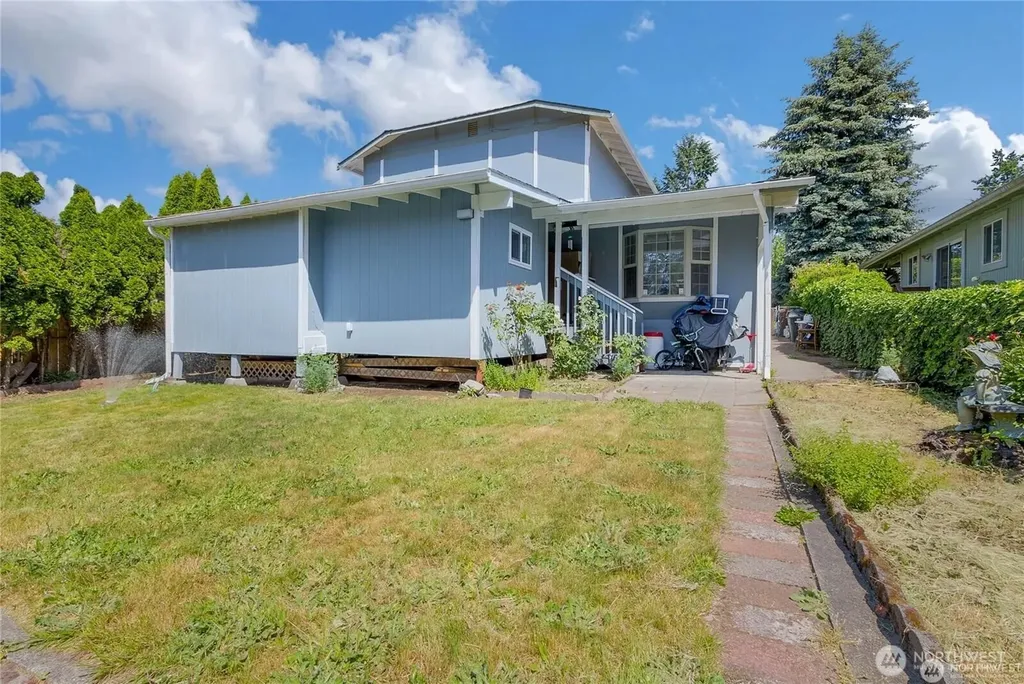 7412 E E Street Tacoma WA 98404
