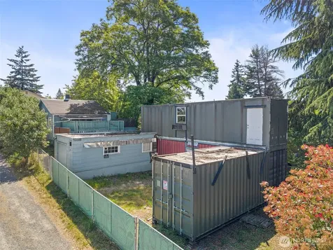 10346 Midvale Avenue N Seattle WA 98133