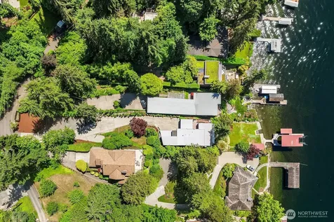 4835 Forest Avenue SE Mercer Island WA 98040