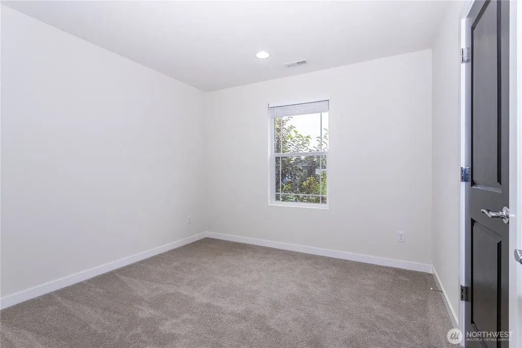 10616 21st Street SE Lake Stevens WA 98258