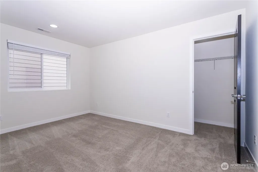 10616 21st Street SE Lake Stevens WA 98258