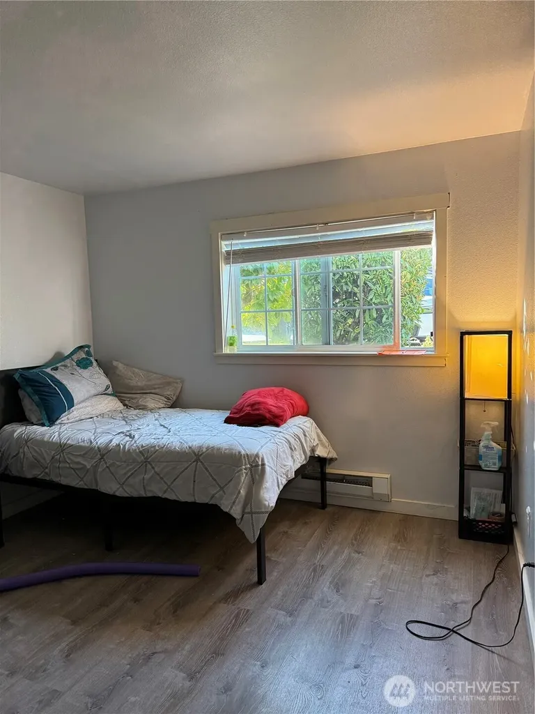 12404 E Gibson Road E Everett WA 98204