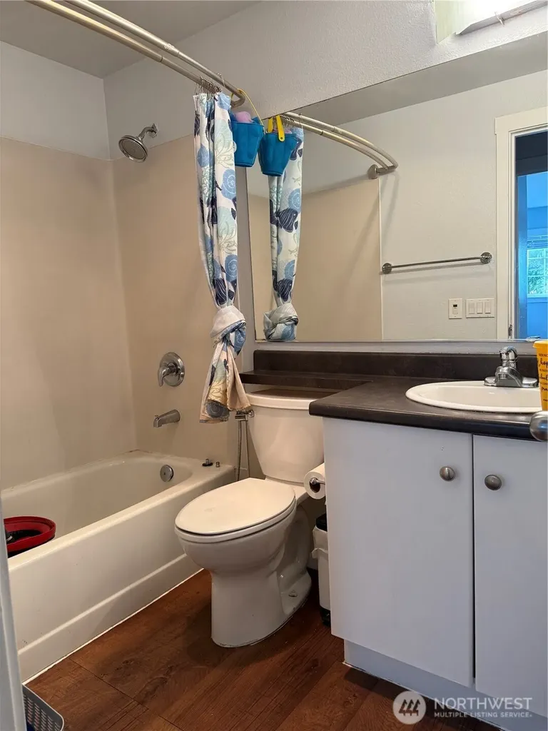 12404 E Gibson Road E Everett WA 98204